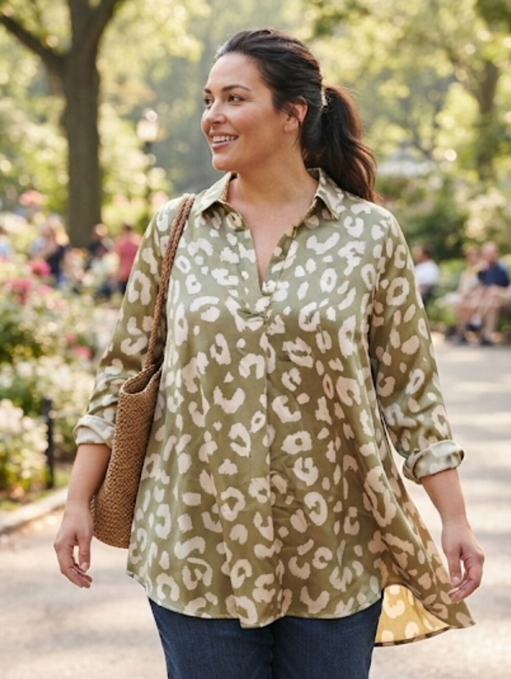 eesome Olive and Cream Leopard-Print Tunic